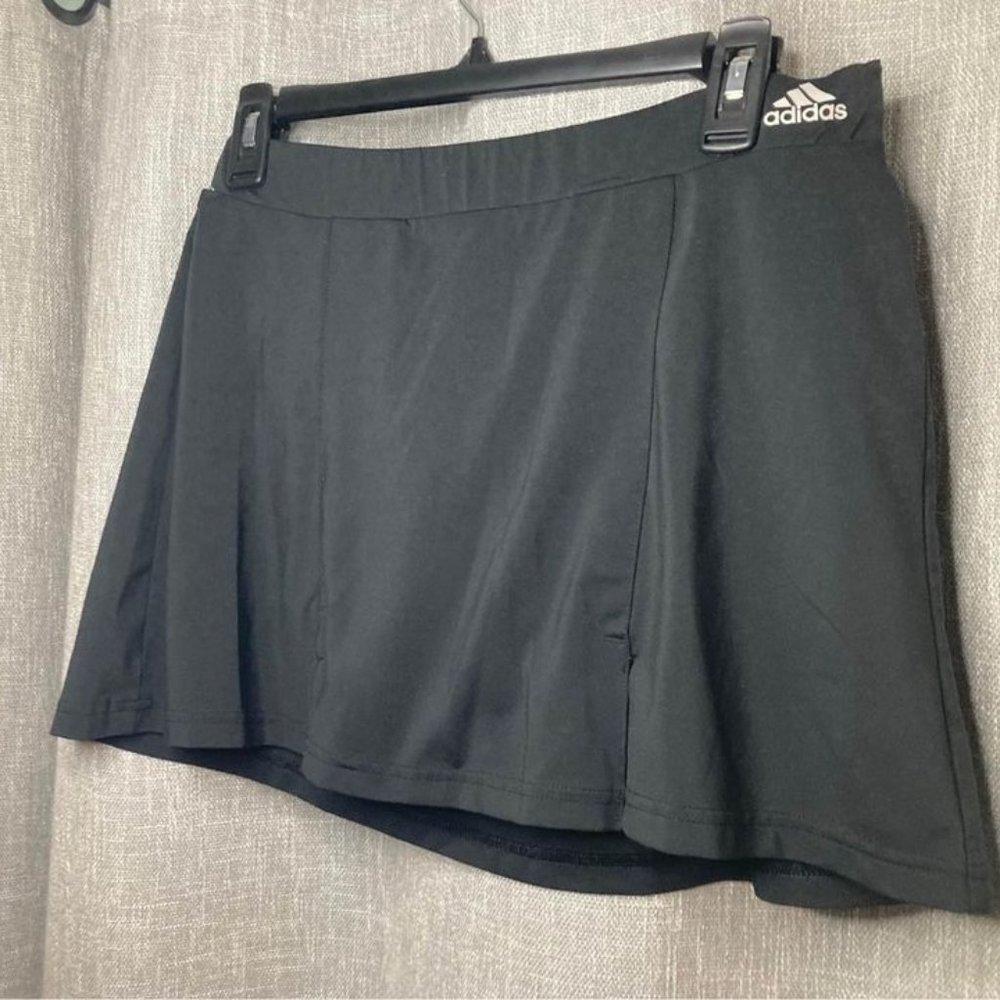 Adidas Climalite Skirt (Skirt with shorts underneath)